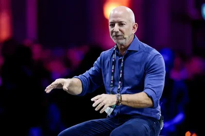 Jeff Bezos Aims for $100 Billion AI Manufacturing Fund