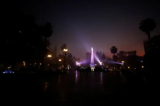 ภาพมุมกว้างของจัตุรัส Plaza de Mayo ในกรุงบัวโนสไอเรส ประเทศอาร์เจนตินา เมื่อวันที่ 6 มิถุนายน 2022 โดย REUTERS/Agustin Marcarian