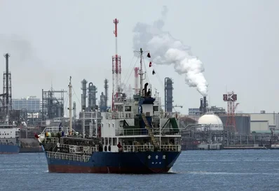 Japón usará reservas de petróleo ante crisis de suministro