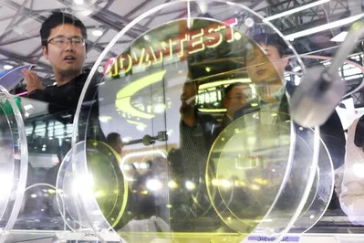 AI Boom Accelerates Chinese Semiconductor Industry Growth