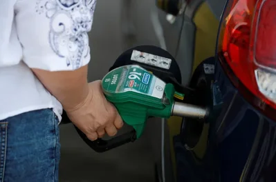 Poland Caps Fuel Prices and Slashes Taxes to Ease Costs