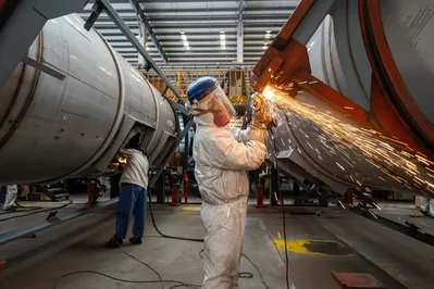 China Industrial Profits Rise 15.2 Percent in Jan-Feb