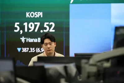 South Korean Markets Hit Steepest Monthly Drop Since 2008