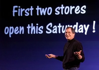 Apple cumple 50 años ante el desafío de la inteligencia artificial