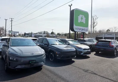 High Costs and Interest Rates Slow US Q1 Auto Sales