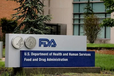 米食品医薬品局がイーライリリーの経口肥満症薬を承認したことで同社株価は6%近く上昇して取引されています