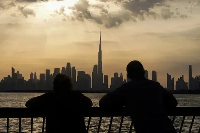 تباطؤ نمو القطاع الخاص غير النفطي في الإمارات خلال مارس