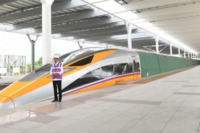 Indonésia reestrutura dívida de trem de alta velocidade