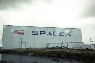 El debut de SpaceX en bolsa amenaza a otros estrenos