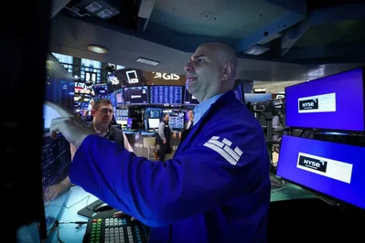 Wall Street y el petróleo suben por la tensión con Irán