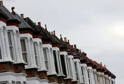 UK house prices dropped 0.5 percent in March says Halifax