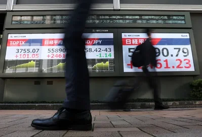 Global stocks rebound on Middle East peace talk hopes