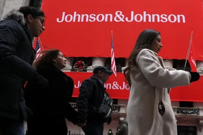 J&J รายงานกำไรไตรมาสแรกดีกว่าคาดพร้อมปรับเพิ่มเป้าปี 2026
