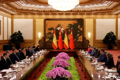 Sánchez y Xi refuerzan la cooperación bilateral en Pekín