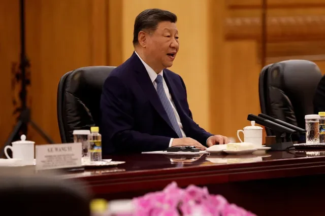 Chủ tịch Trung Quốc Tập Cận Bình tham dự cuộc gặp với Thủ tướng Tây Ban Nha Pedro Sanchez tại Đại lễ đường Nhân dân ở Bắc Kinh, Trung Quốc ngày 14 tháng 4 năm 2026. Haruna Furuhashi/Pool qua REUTERS