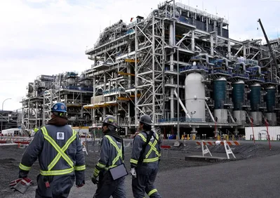 Europa negocia compra de GNL canadense pelo Canal do Panamá