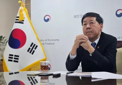 韩国企划财政部长官具润哲与美国财政部长贝森特将于周五在华盛顿举行会晤并就韩元汇率波动及双边金融合作等关键议题展开讨论