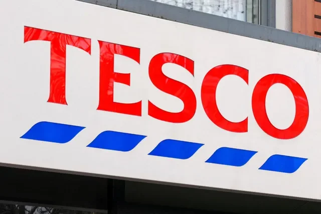 A Tesco storefront sign displayed at a branch in London, United Kingdom, captured in late 2025. REUTERS/Maja Smiejkowska/File Photo