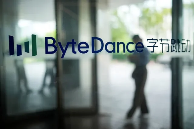Logotipo da ByteDance visto no prédio de escritórios da empresa em Xangai, China, em 4 de julho de 2023. REUTERS/Aly Song/Foto de Arquivo