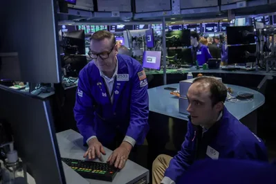 ดัชนี S&P 500 ทำสถิติสูงสุดใหม่จากแรงซื้อที่ไหลกลับเข้าตลาด