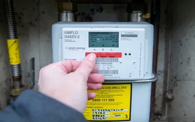 UK moves to decouple electricity costs from gas prices