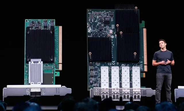 John Ternus, vicepresidente de Ingeniería de Hardware de Apple, habla sobre el nuevo Mac Pro durante la Conferencia Mundial de Desarrolladores anual de Apple en San José, California, EE. UU., el 3 de junio de 2019. REUTERS/Mason Trinca