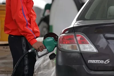 U.S. retail sales rose 1.7 percent amid high gas prices