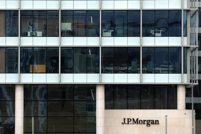 J.P. Morgan nâng mục tiêu S&P 500 lên 7.600 điểm nhờ AI