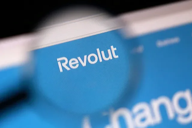 资料图片:2025 年 11 月 27 日拍摄的 Revolut 标志插图。路透社/Dado Ruvic/插图/资料图片