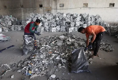 شركات هندية تطالب بإلغاء رسوم استيراد خردة الألمنيوم