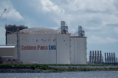 Terminal Golden Pass inicia exportações de GNL no Texas