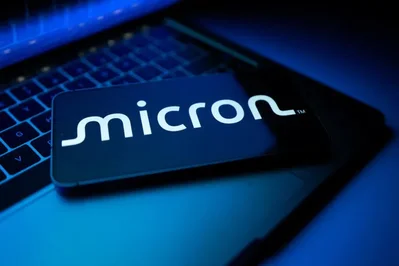 Micron pide a EE. UU. restringir equipos de chips a China