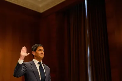 مرشح رئاسة الـ Fed ينفي تقديم وعود لترامب بخفض الفائدة