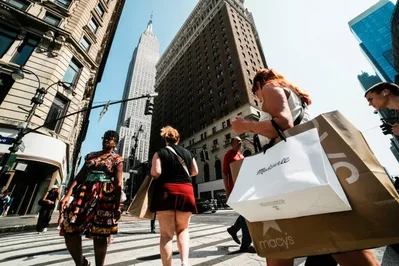 US Consumer Sentiment Hits Record Low in April