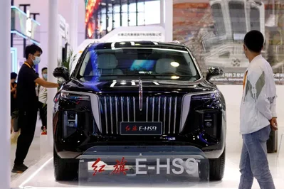 Hongqi inicia venda de SUVs no Sudeste Asiático