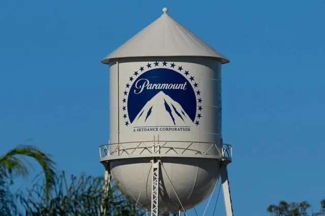 The iconic Paramount water tower stands at the company's studio lot in Hollywood, California. REUTERS/Mike Blake/File Photo