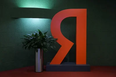 Yandex tang truong doanh thu quy 1 va mua lai co phieu