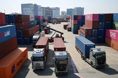 South Korea April exports seen rising on chip demand