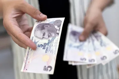 EM stocks and currencies fall as Iran war risks escalate