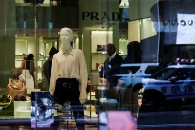Los ingresos de Prada suben un 3 por ciento por la demanda en EE. UU.
