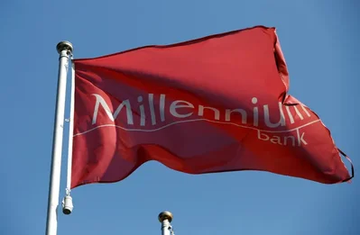 Polish banks target lending and fees as rates decline