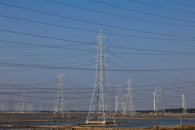 India power output reaches two-year high on heat demand