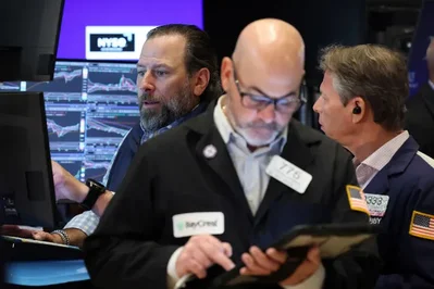 Petróleo supera 100 dólares e yields do Tesouro sobem