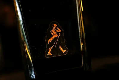 CEO da Diageo ganha fôlego após colapso de fusão rival