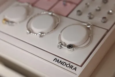 Pandora beats Q1 revenue expectations despite US sales dip