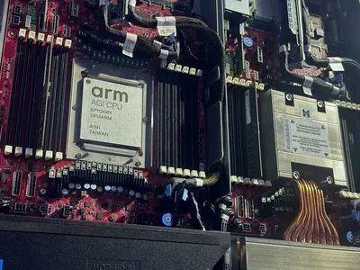 หุ้น Arm ร่วงจากความกังวลตลาดสมาร์ทโฟนและอุปทานชิป AI
