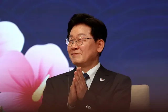 FILE PHOTO: South Korean President Lee Jae Myung attends the India-Korea Business Forum at Bharat Mandapam in New Delhi, India. REUTERS/Bhawika Chhabra/File Photo