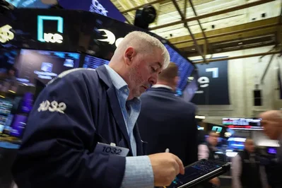 S&P 500 and Nasdaq Hit Records on AMD and Peace Hopes