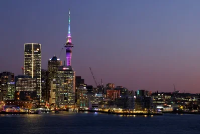 OECD Sees Fragile New Zealand Recovery and Fiscal Risks