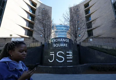 Moody's Forecasts South African Debt Stabilization